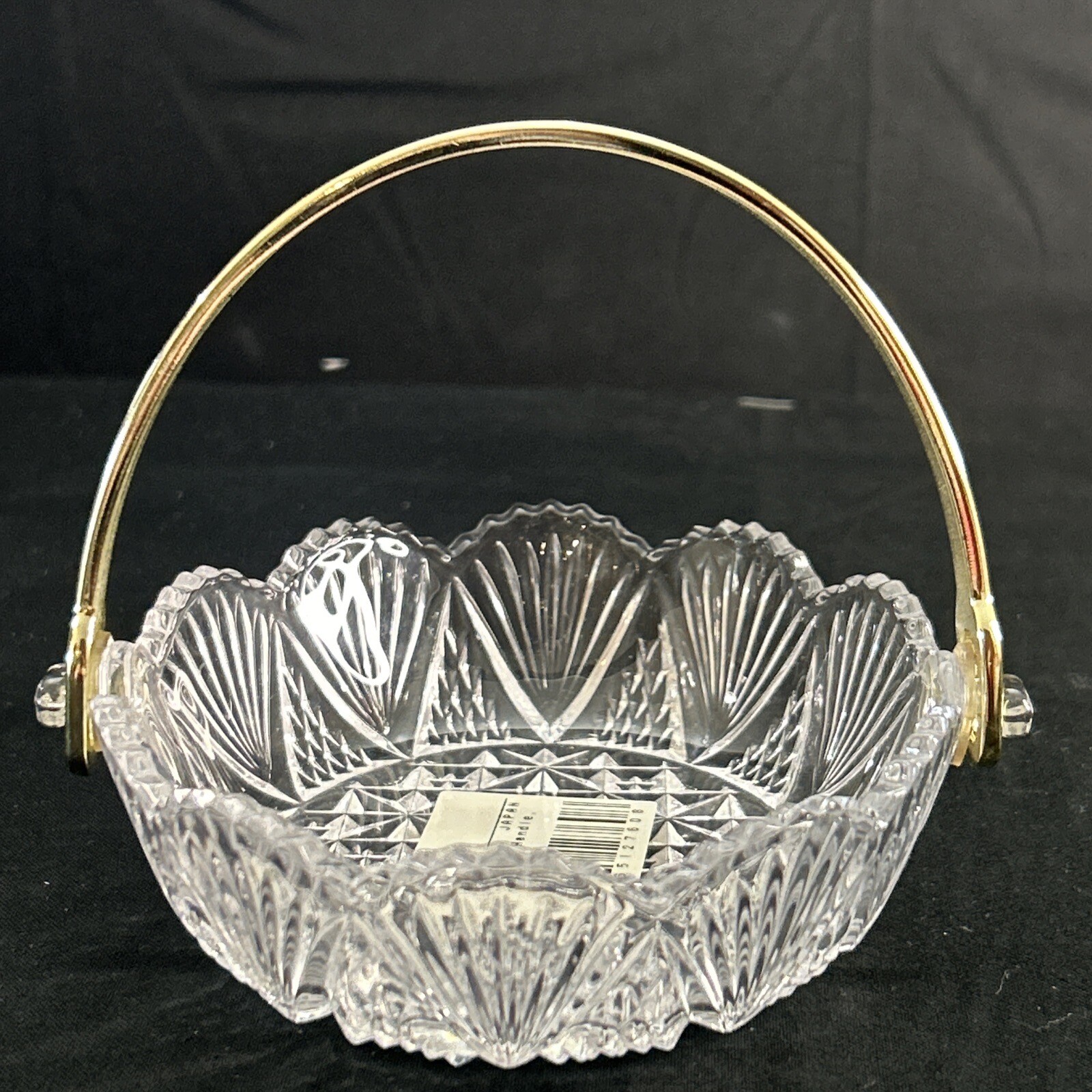 Mikasa Georgetown Crystal Basket, Dish with Gold Handle 5.5” WY196/525