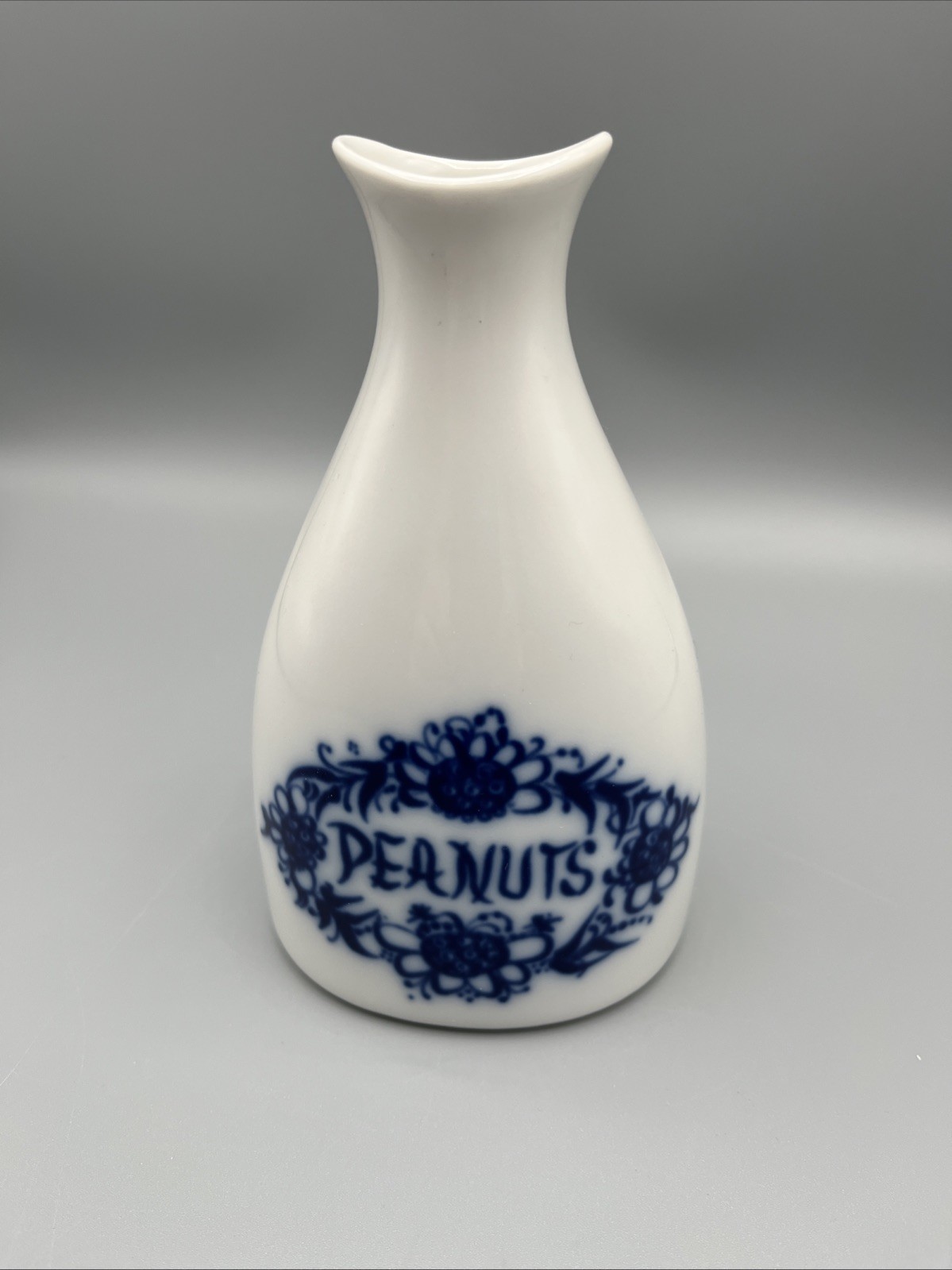 Vintage Porsgrund Norway Porcelain Peanut Shaker Bud Vase Danish Blue White 5.5”