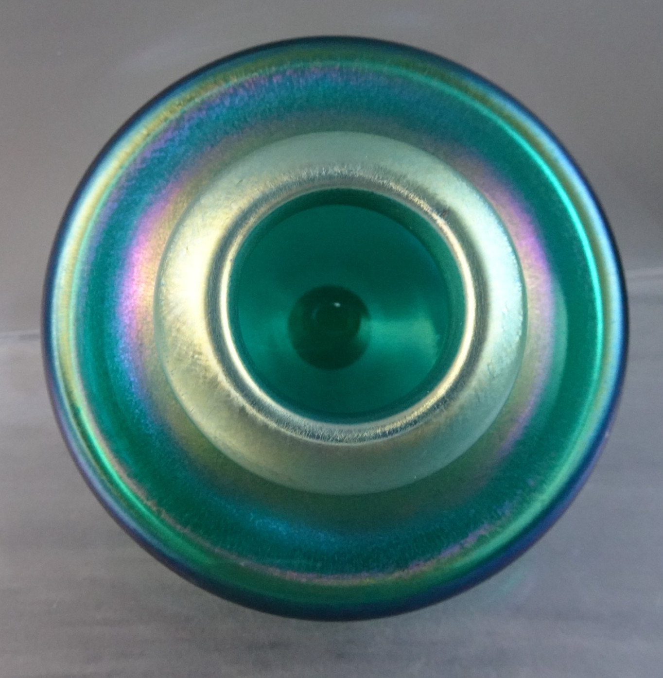 1986 Miniature Grant Randolph Studio Art Glass Iridescent Cabinet Vase 2.8″
