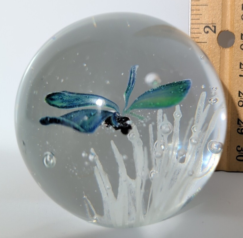 Vintage Art Glass Butterflies And Flowers Paperweight Controlled Bubbles 2.25″