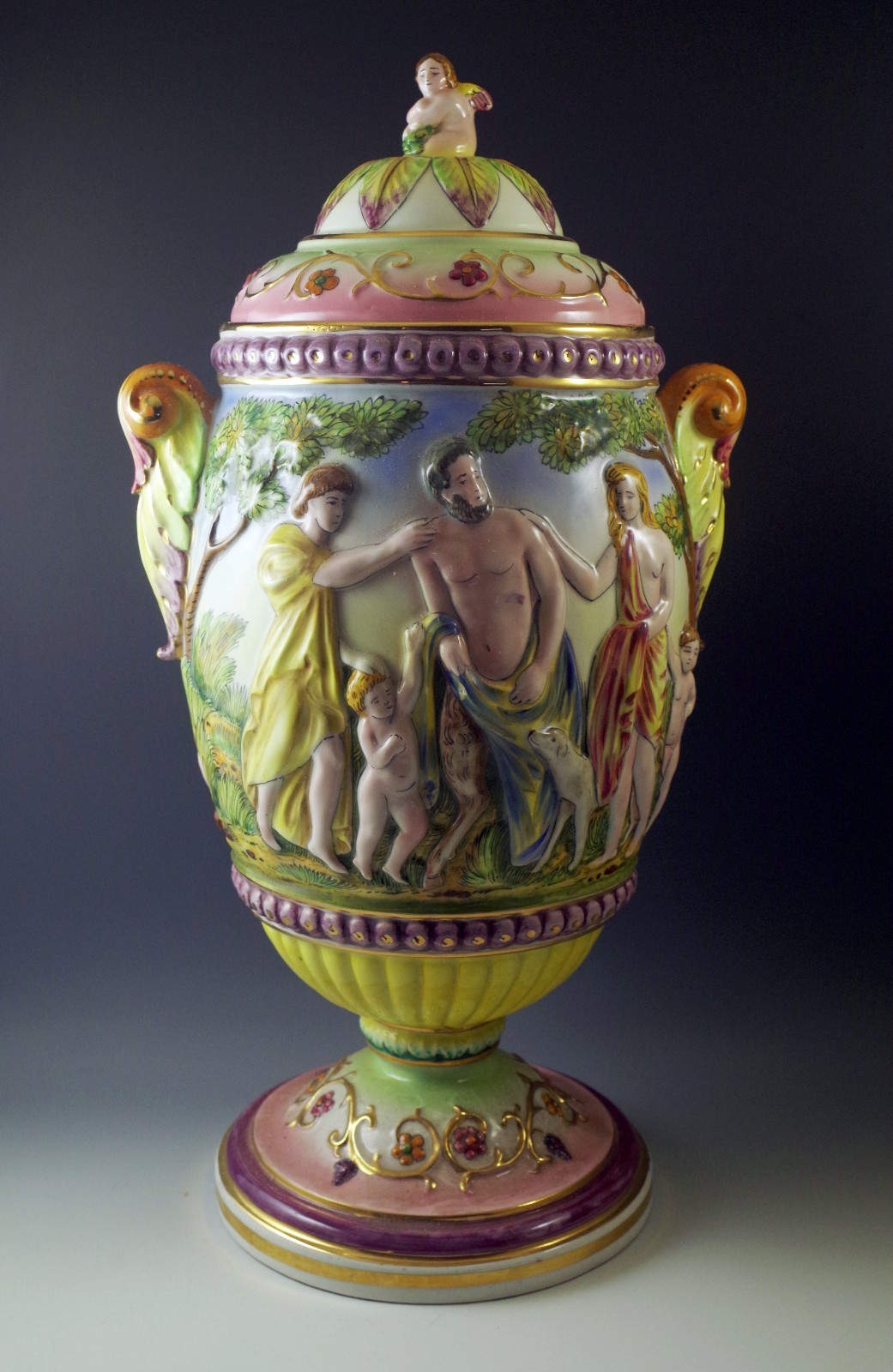 CAPODIMONTE HUGE COVERED URN CHERUBS DOGS NUDES RAISED DESIGN 19″ VINTAGE