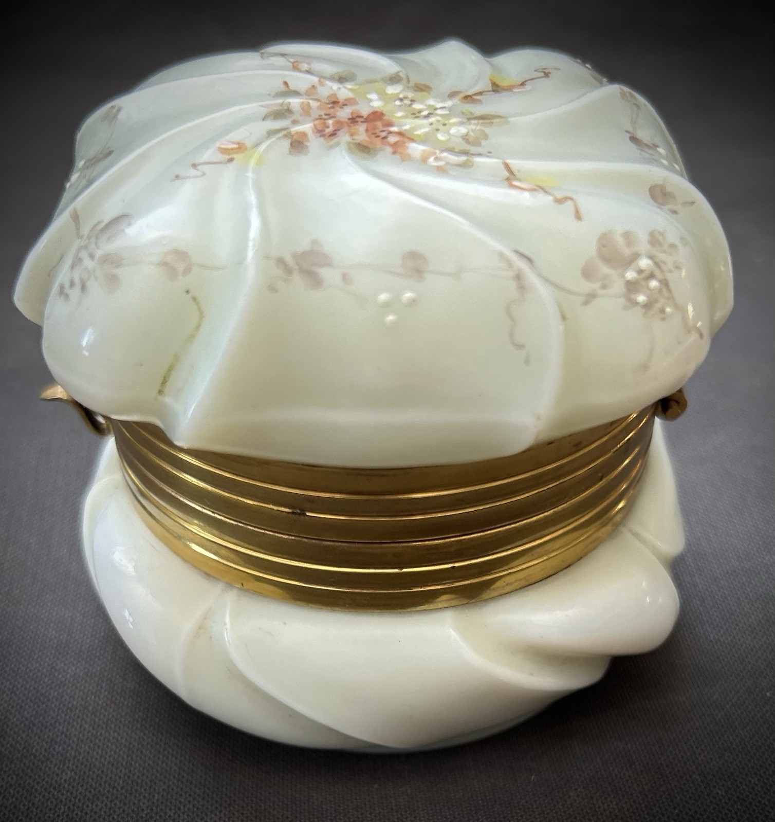 Wavecrest Hinged Jewelry Casket Dresser Box- Hand Painted Flowers