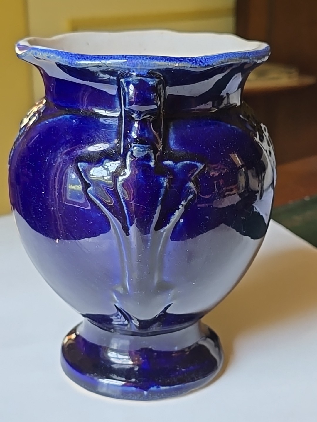 Brush McCoy Pottery 1930s Art Deco Forget Me Not Footed Pedestal Vase Rare 6.5″