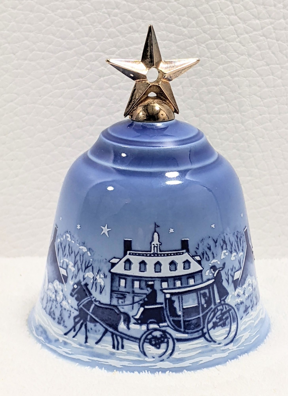 1988 Bing & Grondahl Copenhagen Porcelain Christmas Bell Vintage