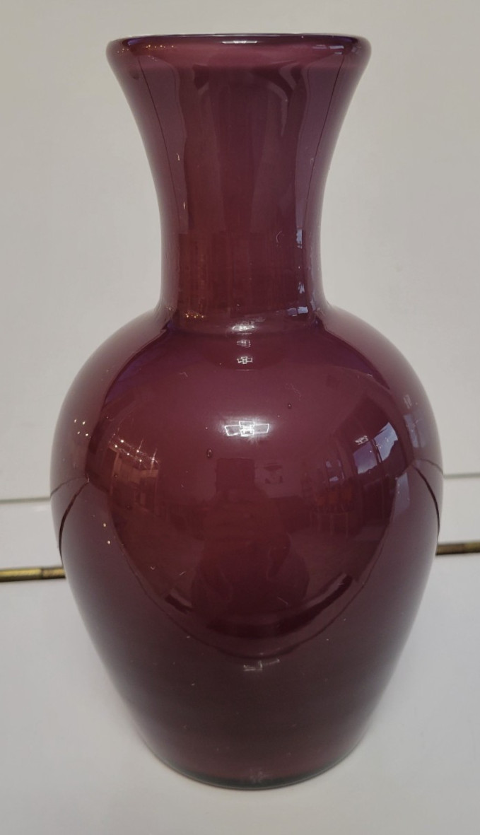 PLUM AMETHYST PURPLE GLASS VASE 7.25 INCHES DIAMETER 1.5 INCHES