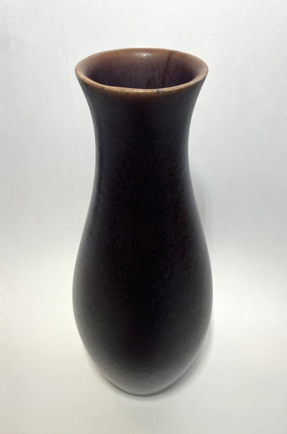 Vintage Klein Reid NY Handcrafted Fine Porcelain Vase