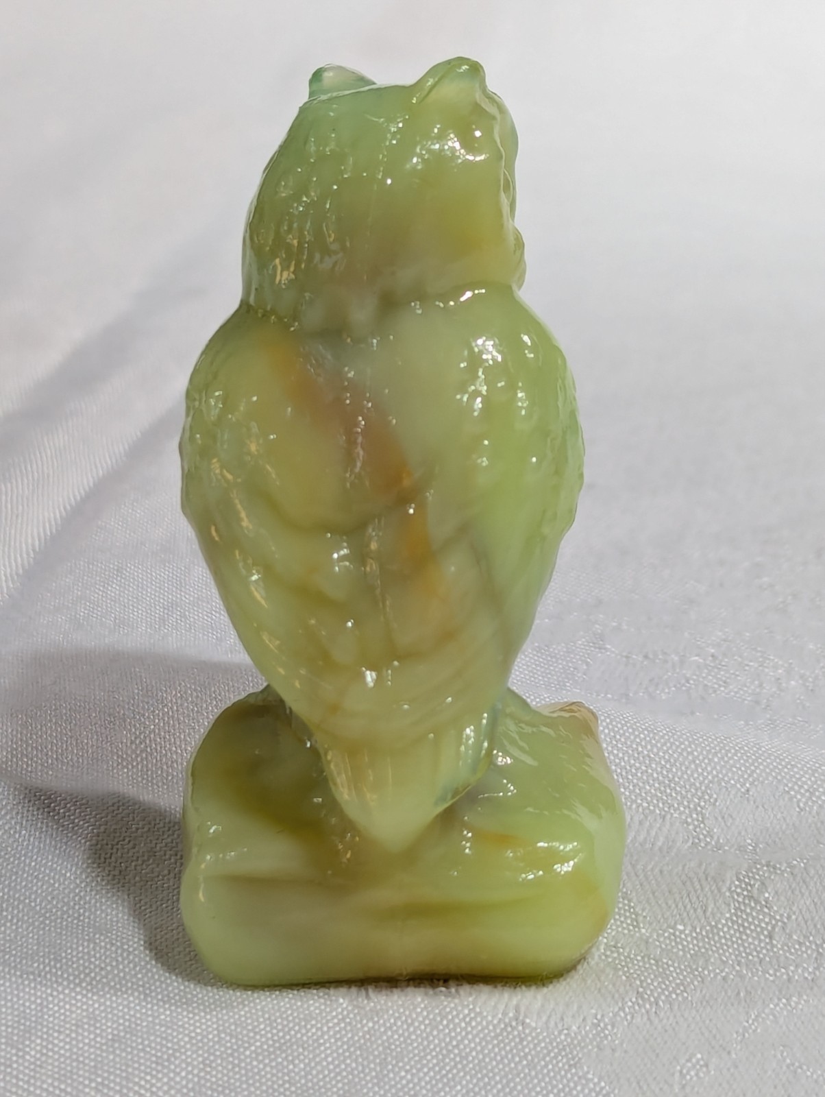 Boyd Uranium Glass Owl Figurine – Green Slag Which GLOWS – Uranium Glass