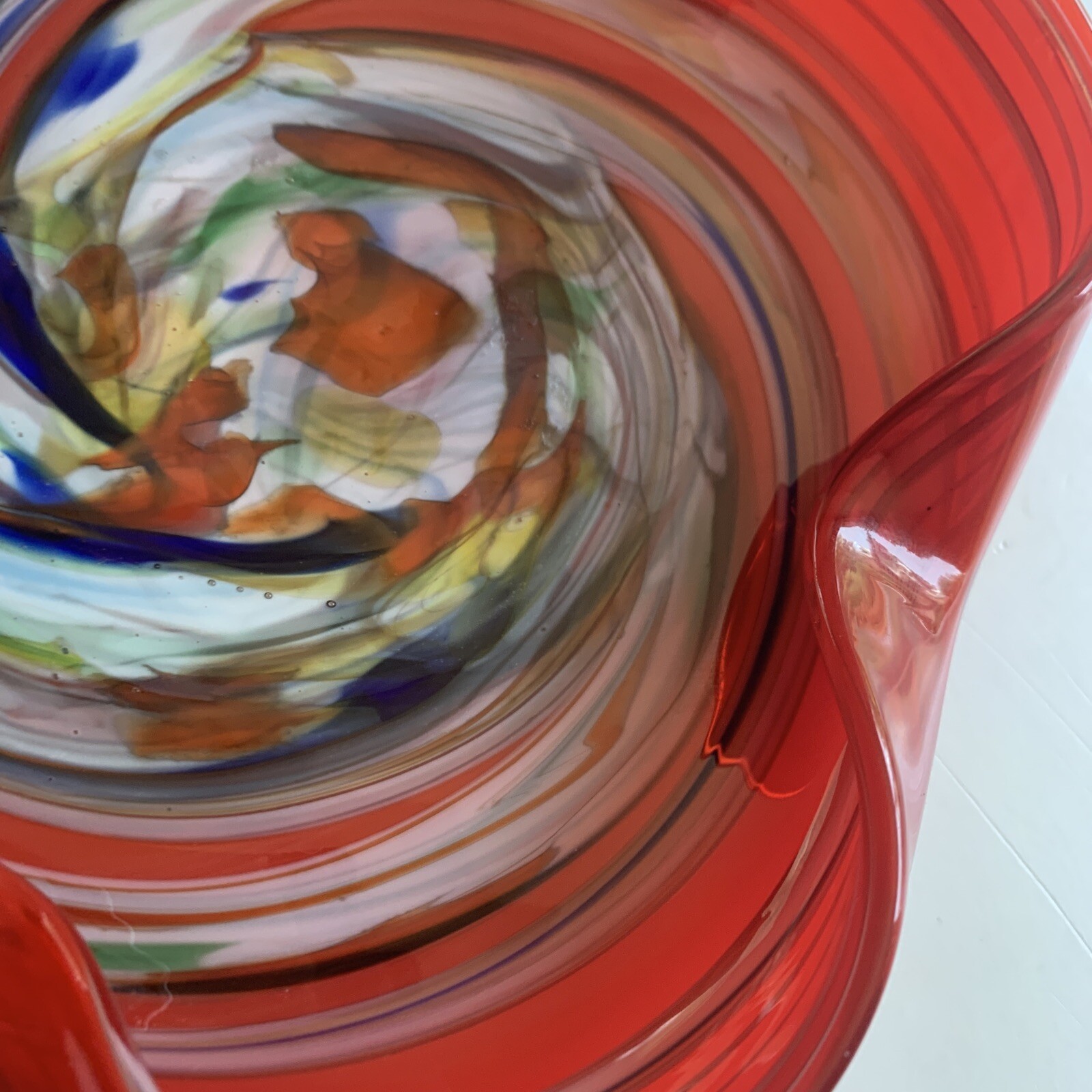 Art glass ashtray trinket dish. 6.75” x 1.5”.