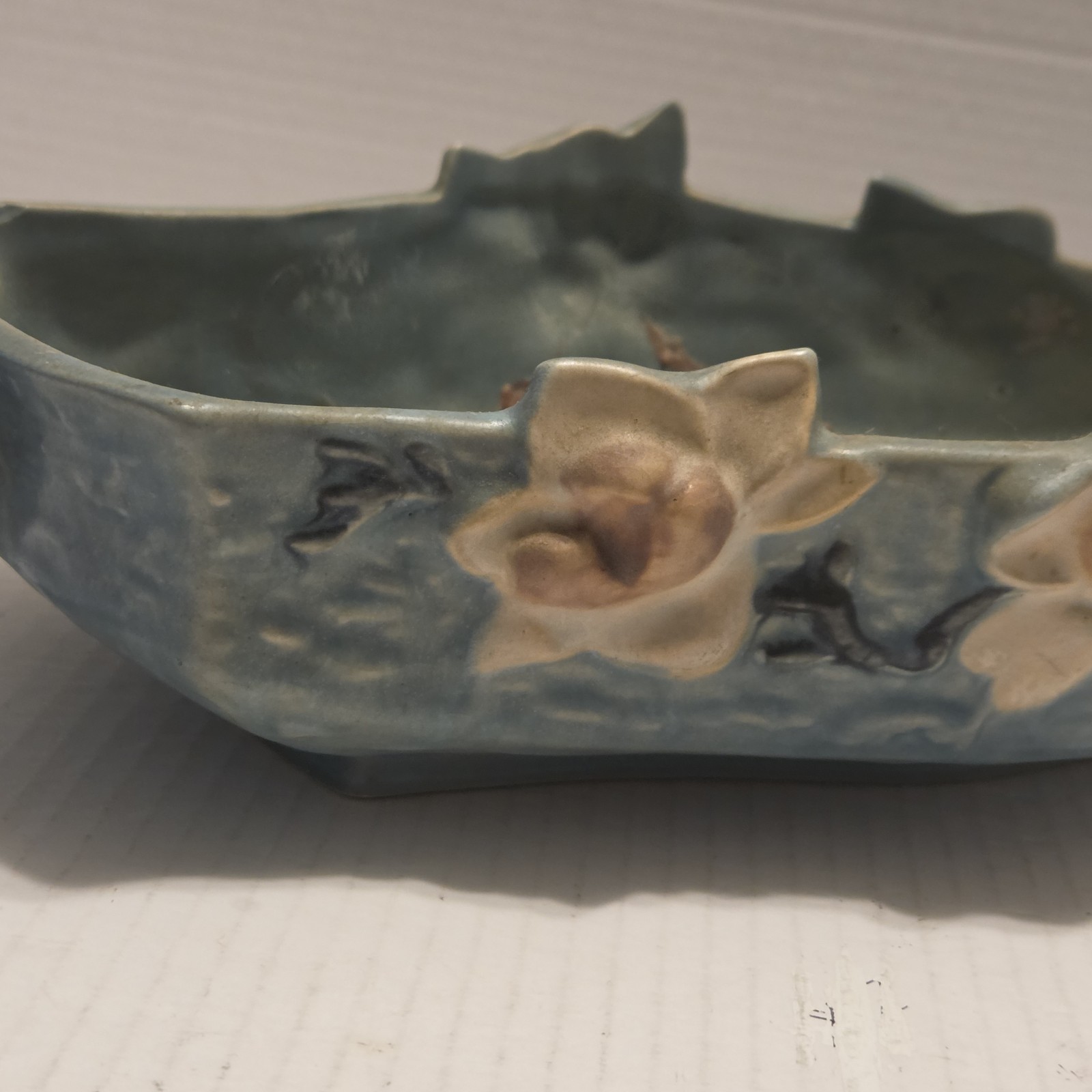 Vtg Roseville Pottery 1943 Blue Magnolia Flowers Console Bowl 451-12″ Rare USA