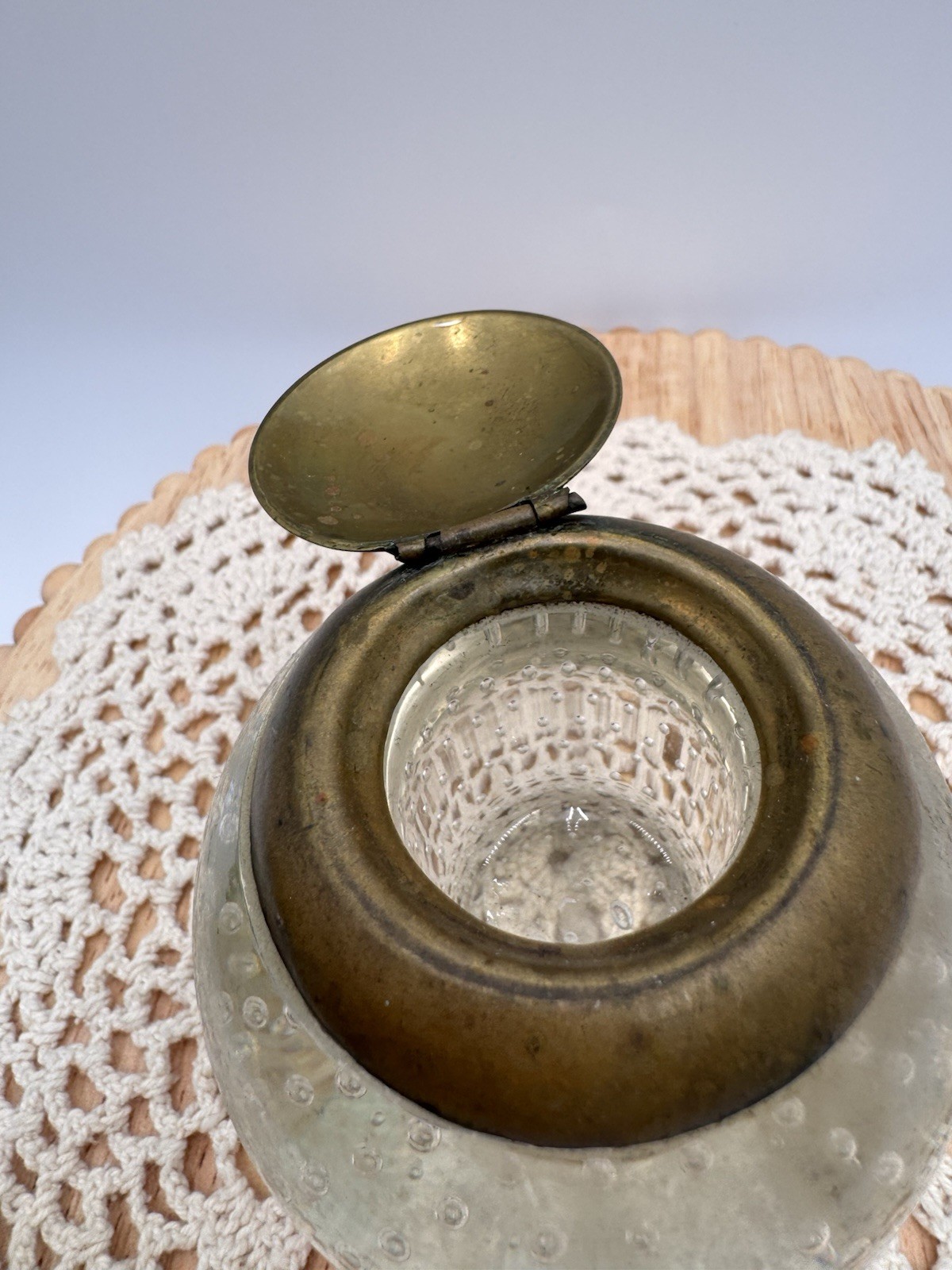 Vintage 1960s Art Glass Paperweight Bullicante Controlled Bubbles 4”