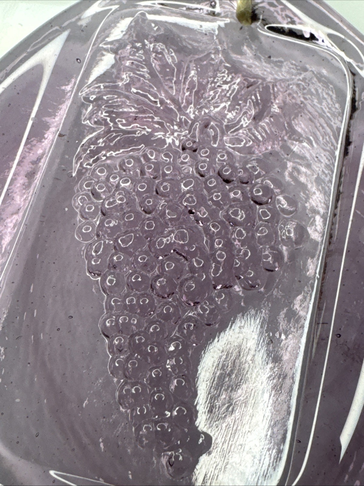 Muesum Of Fine Arts Boston, Purple Pressed Glass Grapes Sun Catcher 4.5”