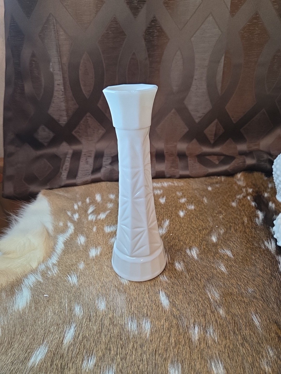 Hoosier White Milk Glass Starburst Bud Vase 9inches