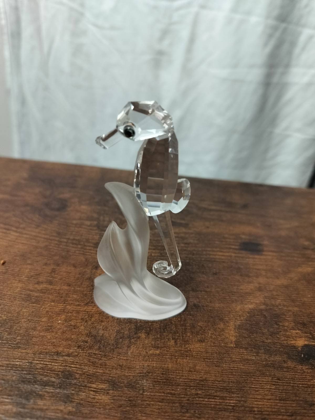 Crystal Seahorse Figurine with Frosted Wave, Clear Decorative Glossy Finish