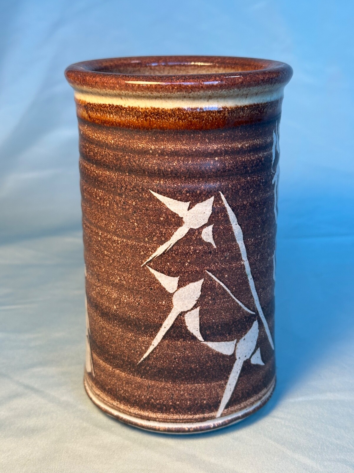 VINTAGE HAND THROWN CERAMIC VESSEL/VASE SIGNED 6 1/2 INCHES STONEWARE