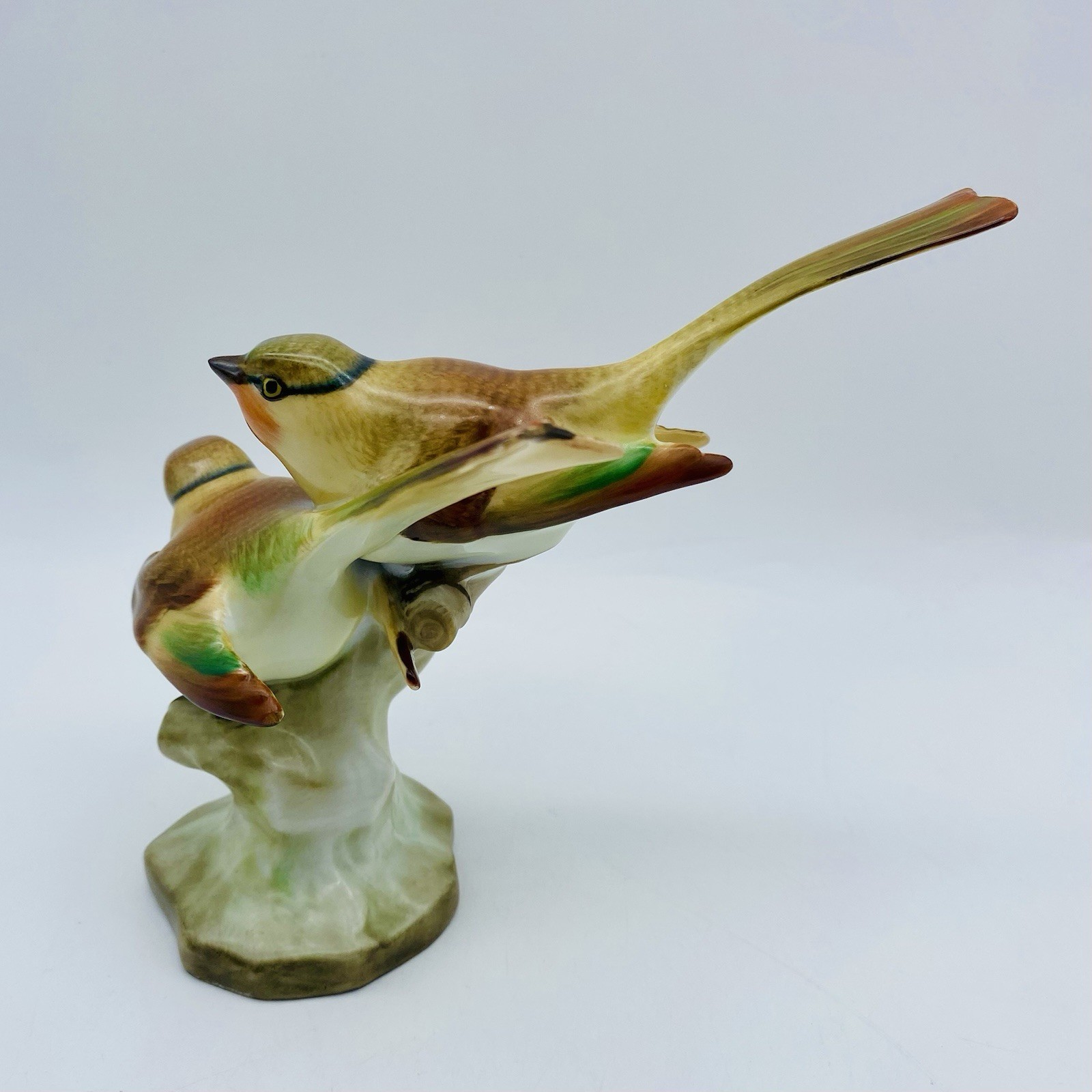 Herend Rothschild Bird Figurine Mates on Branch Hand Painted 1839 5163 Hungary