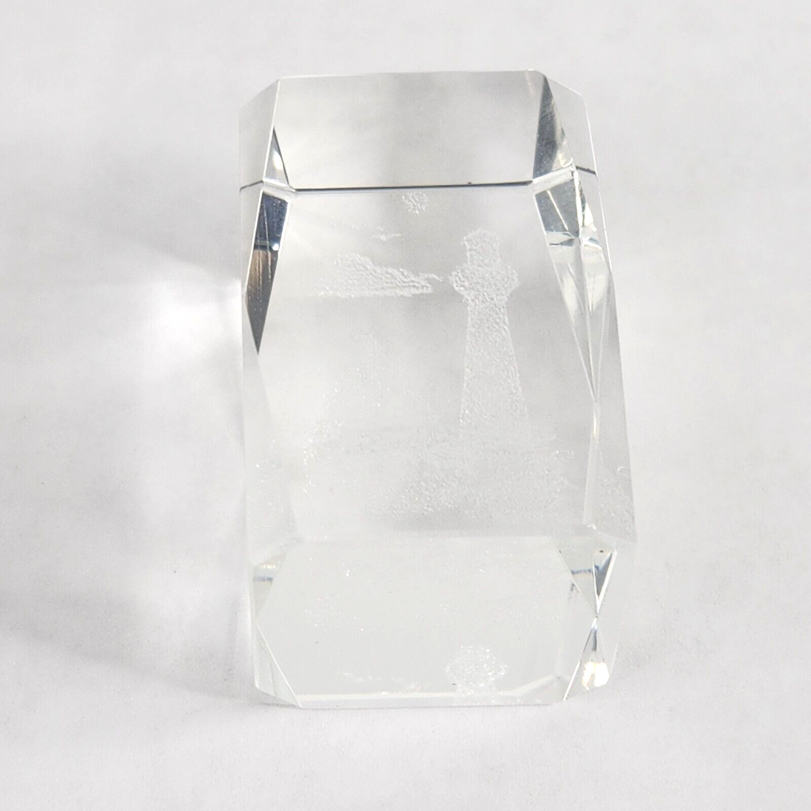 Paperweight Laser Etched Prism Clear Crystal Cube Lighthouse Nautical Seagulls
