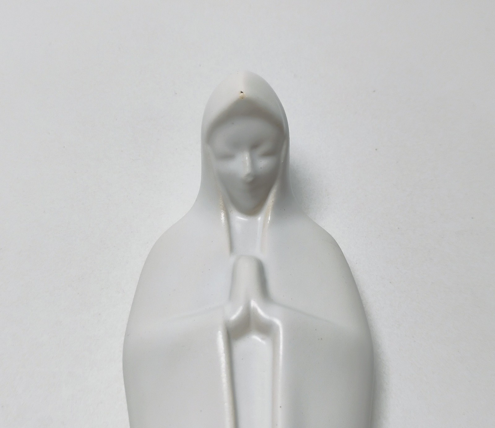 Bauer USA Matte White Madonna Figure 10.25″ Vintage California Pottery Art Deco