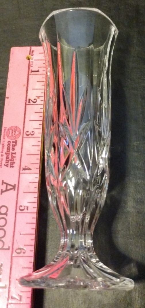 Cristal D’Arques Durand Bud Vase 7″ Crystal Footed Flower Glass Vase France B2