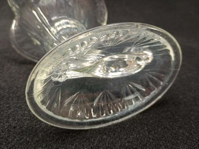 Ming Crystal Cornucopia Candleholder Fenton 1936 5 3/4″ tall CLRB150