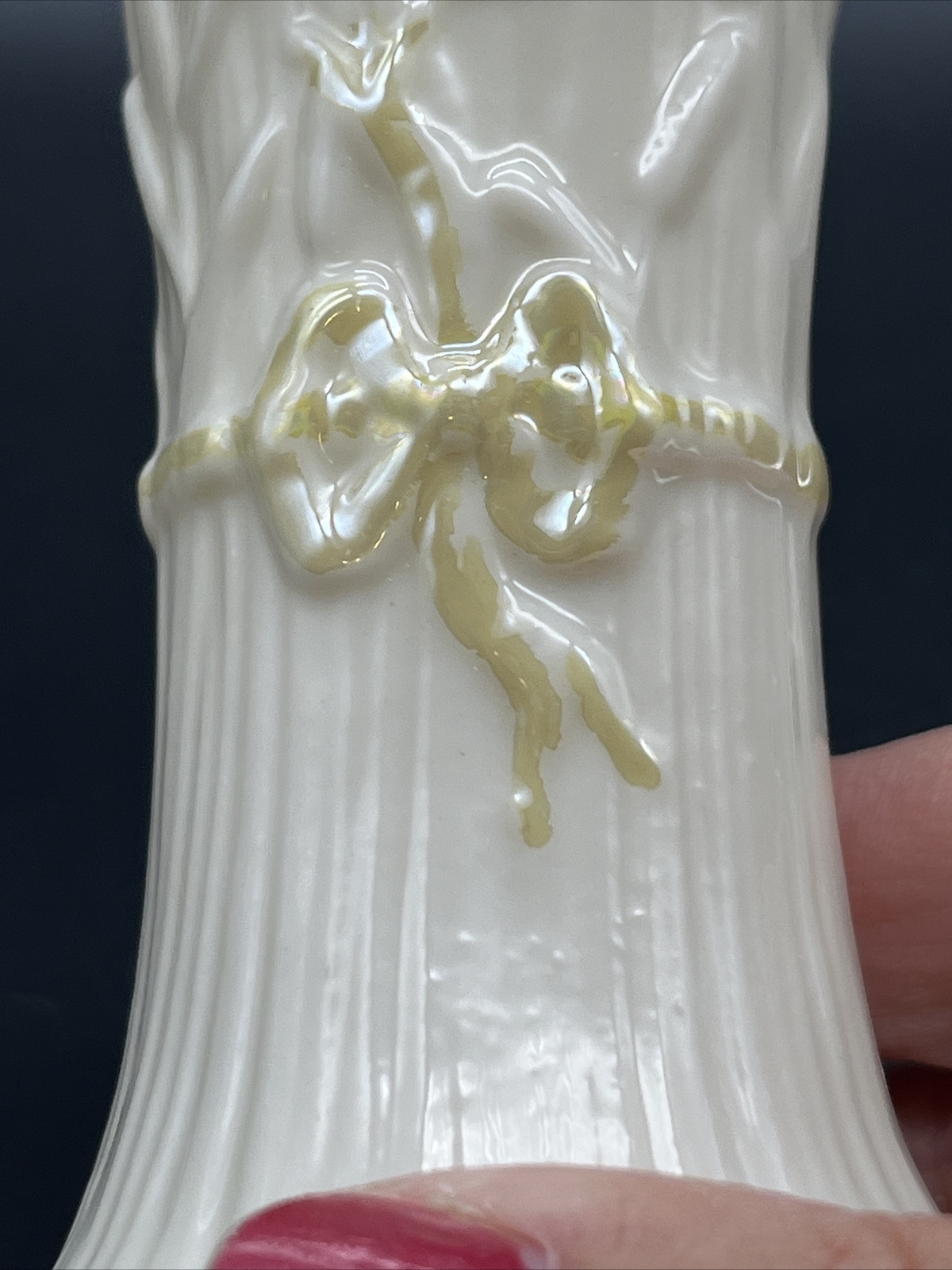 BELLEEK IRELAND SMALL BUD VASE SPILL VASE WITH YELLOW RIBBON VINTAGE PORCELAIN