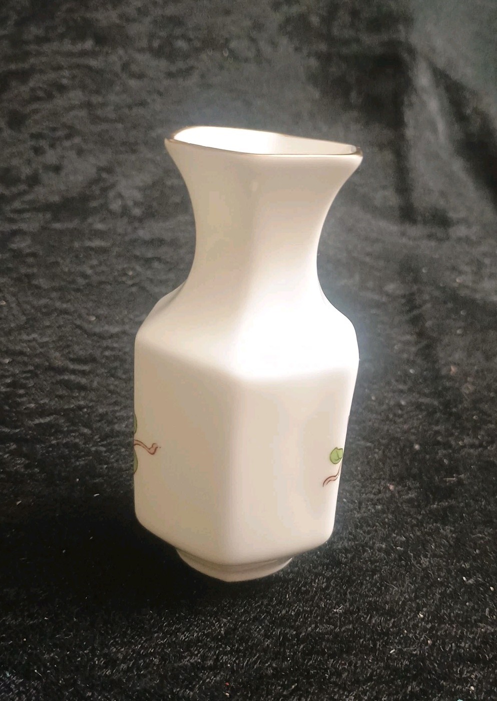 Vintage Aynsley Pembroke Fine English Bone China Small Floral Bird Bud Vase 3.5″