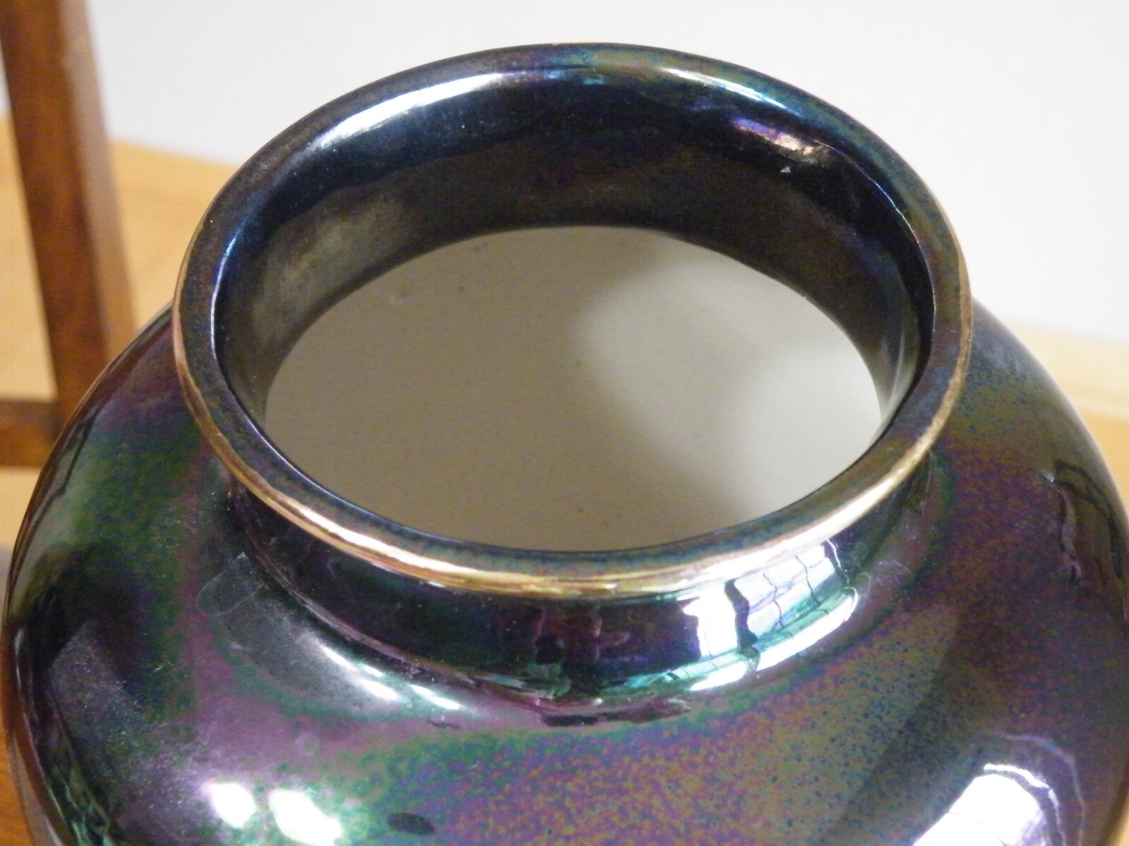 Ceramic Rainbow Iridescent Vase Peacock Carnival 9-1/2″ Tall Signed?? FREE SHIP