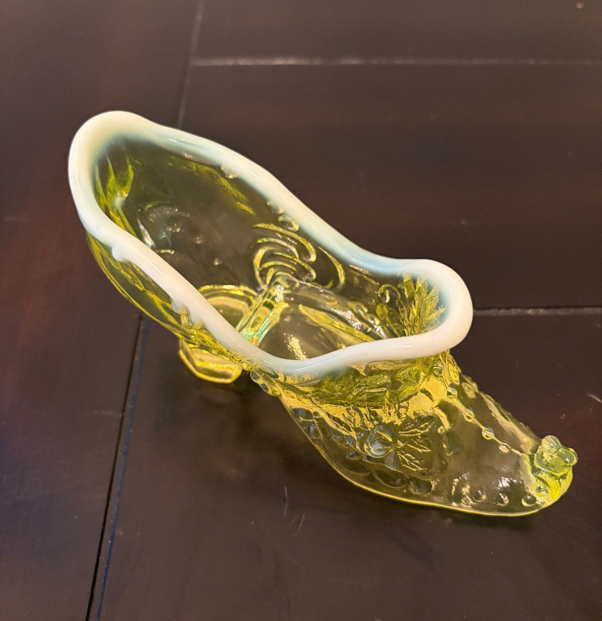 Mosser Opalescent Vaseline Uranium Rose Slipper Shoe Figurine 6″ UV Glow Vintage