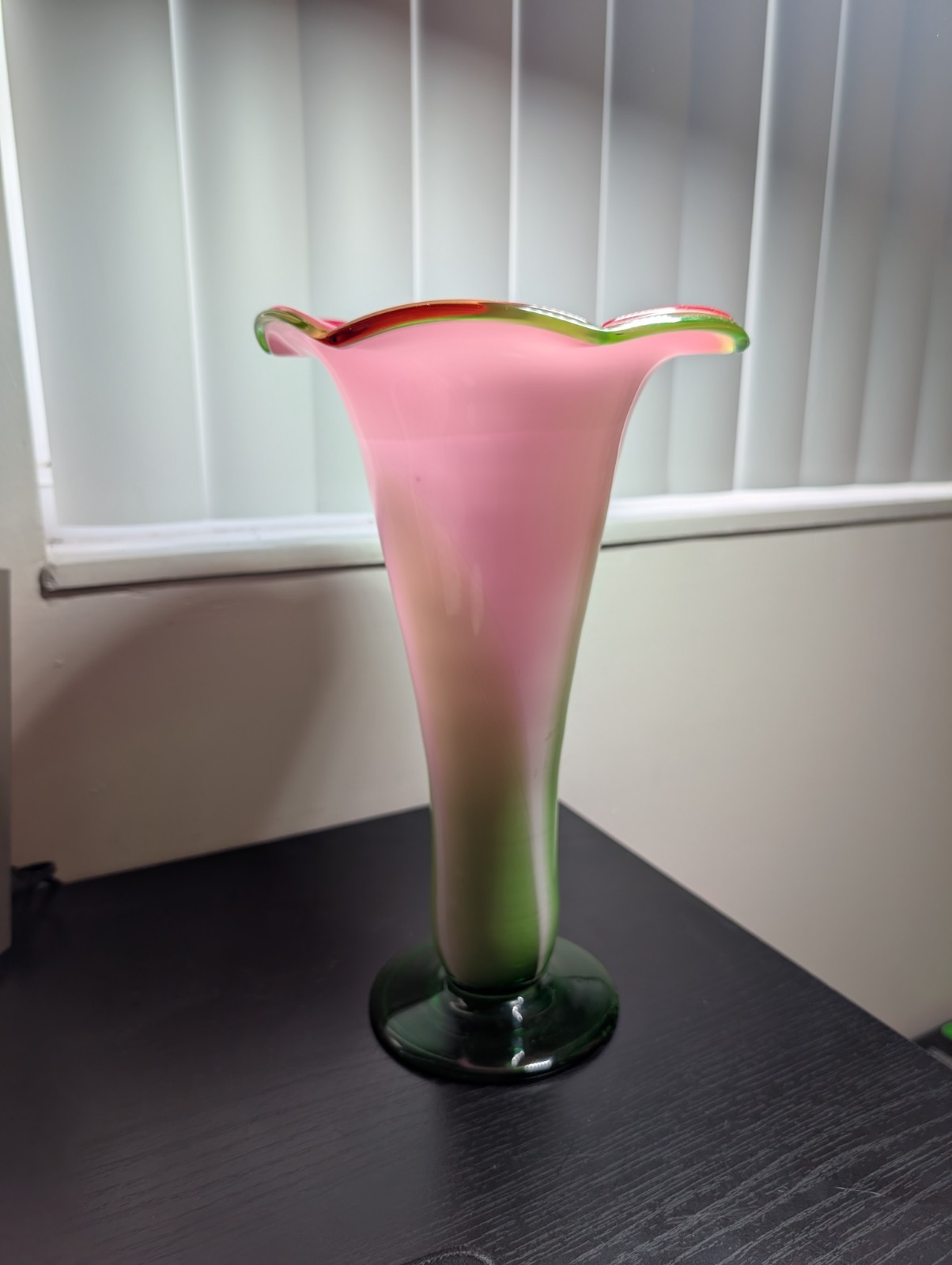 12″ OOAK Hand Blown Art Glass Vase Pink Green Jack in the Pulpit Calla Lily Retr