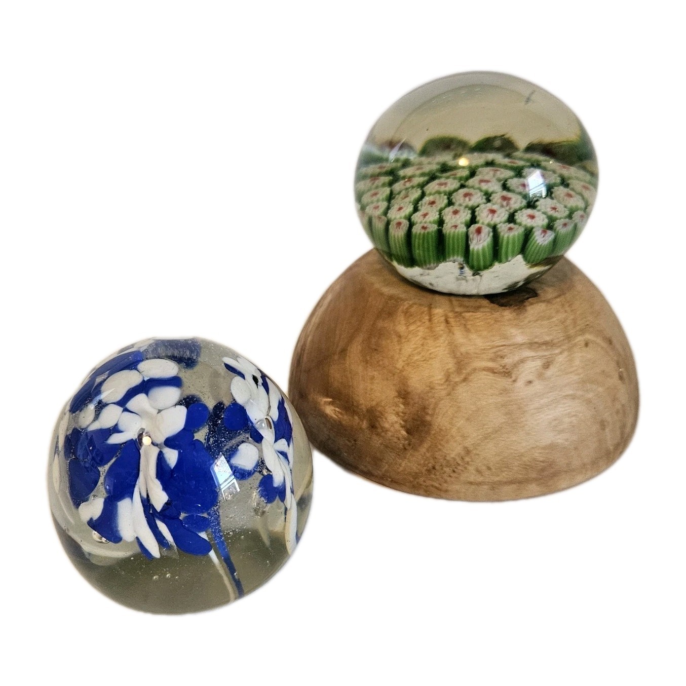 2 VTG Art Glass Paperweights – Blue & White Flower – Millefiori Silvestri Green