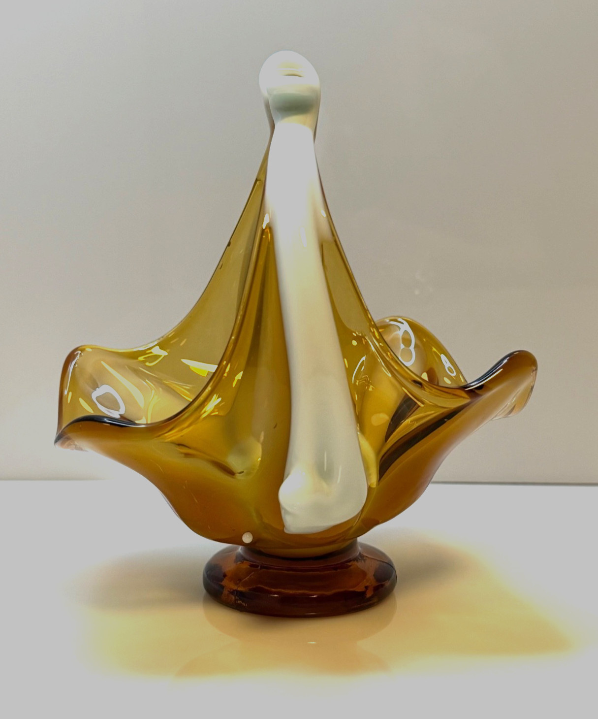Handblown Peach and White Cased Glass Petal Basket White Handles 7″ Tall – EUC