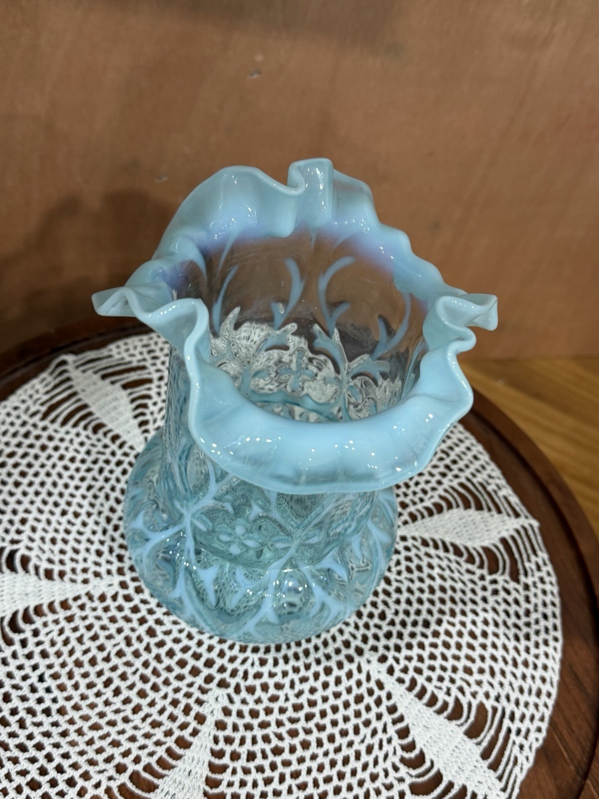 ANTIQUE VICTORIAN NORTHWOOD BLUE OPALESCENT SPANISH LACE CELERY VASE LATE 1800S
