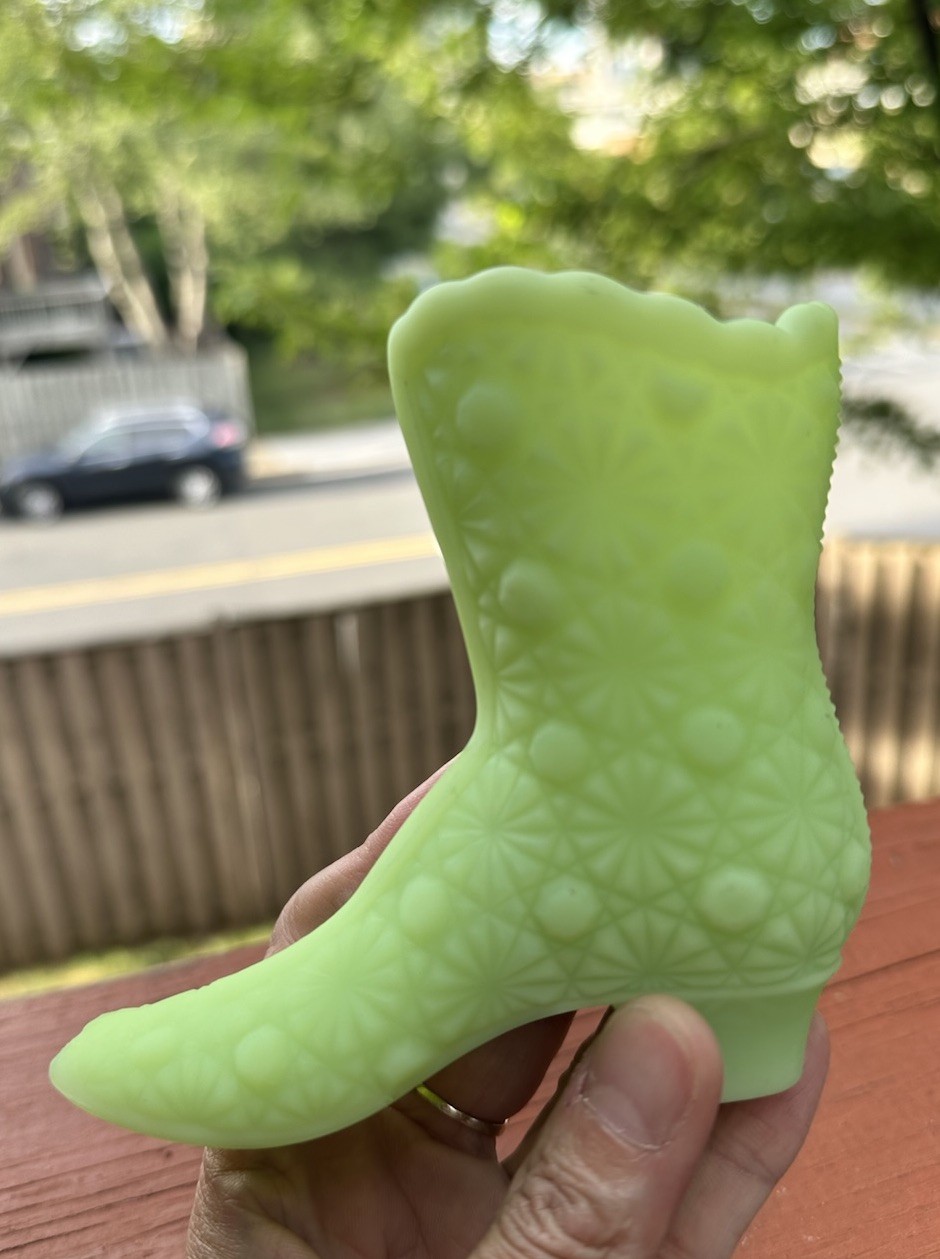 Vintage Fenton Custard Uranium Glass Daisy & Button Boot Home Decor UV Glow