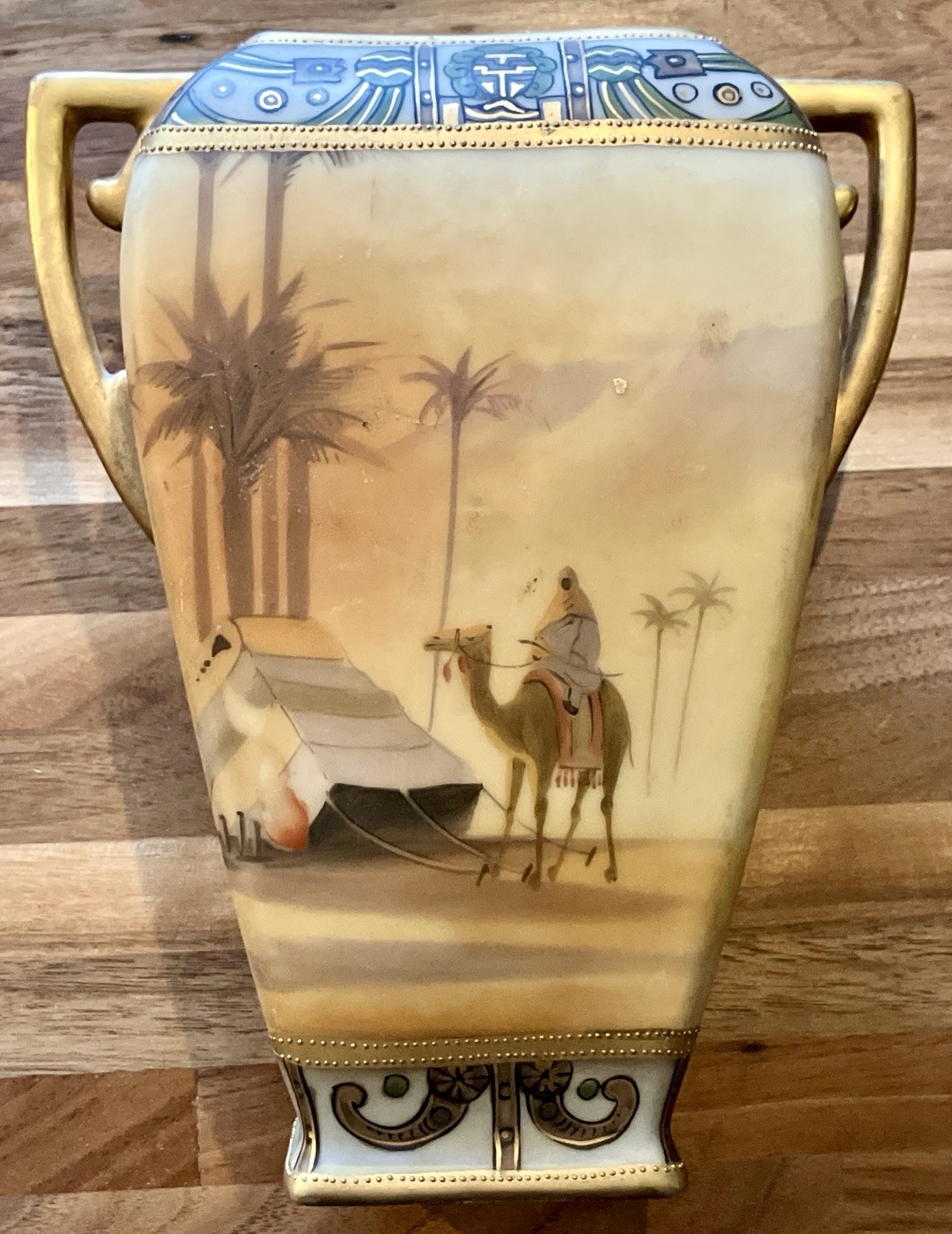 Vintage NIPPON Imperial Porcelain Moriage Scenic Egypt VASE Green Mark