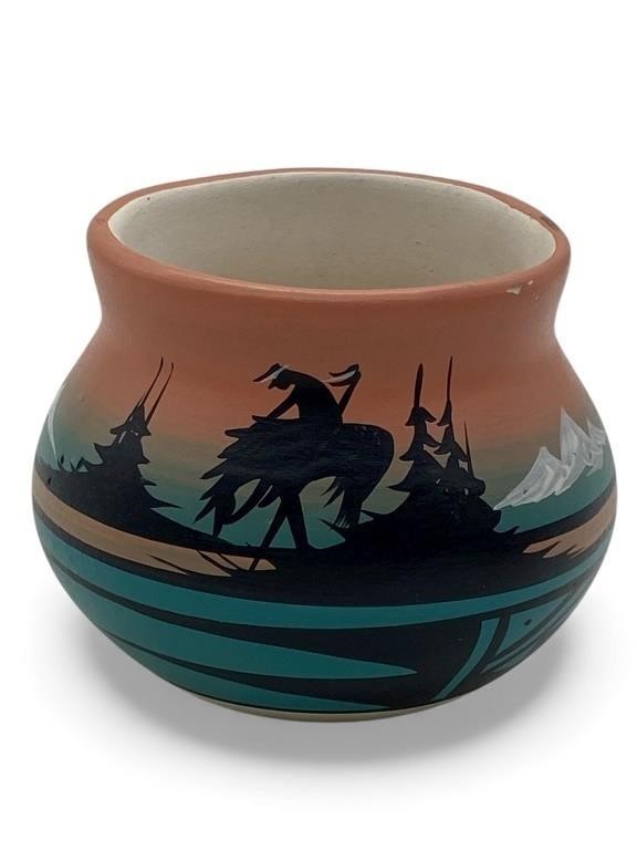 Nice signed southwestern art pottery id cabinet vase 2 3/4 inches tall