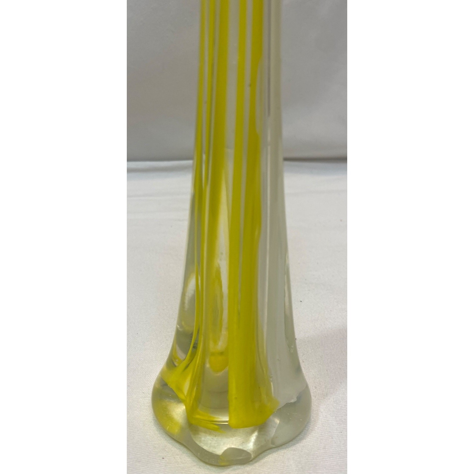 VINTAGE ‘HighClass’ HAND BLOWN SWUNG VASE Yellow White Clear JAPAN 9.75” T