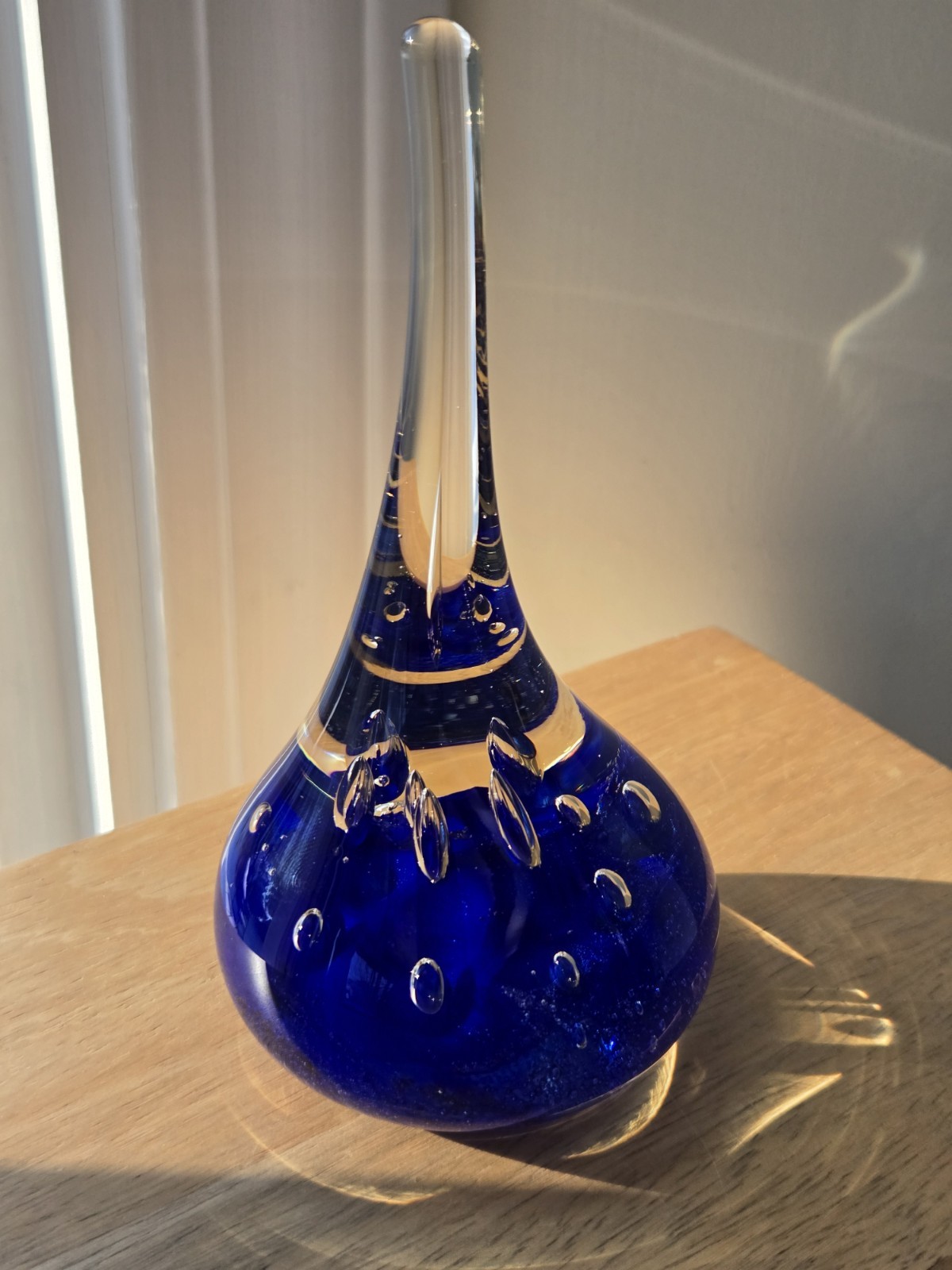 Vintage Art Glass Tear Drop Shape Figurine Paperweight Blue 5 Inches Tall