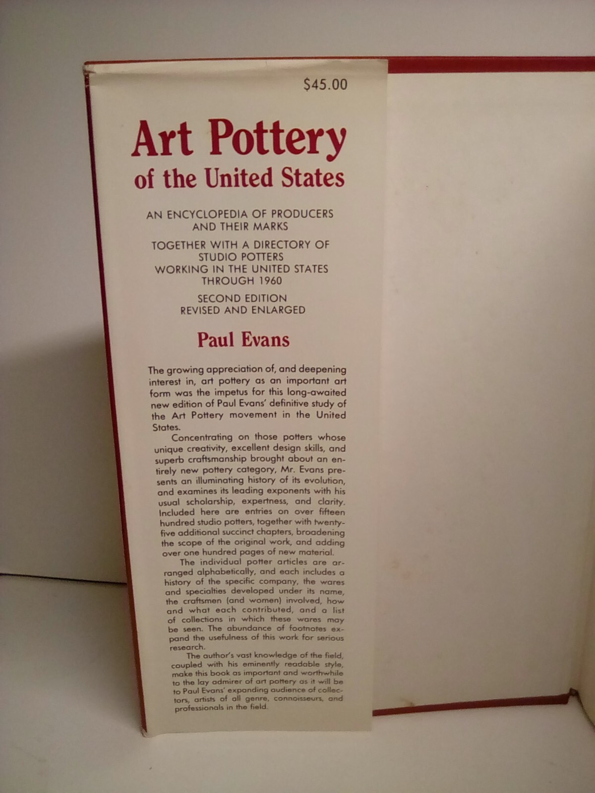 Art Pottery of the United Sta by Paul Evans / Hard back. Producers & marks.
