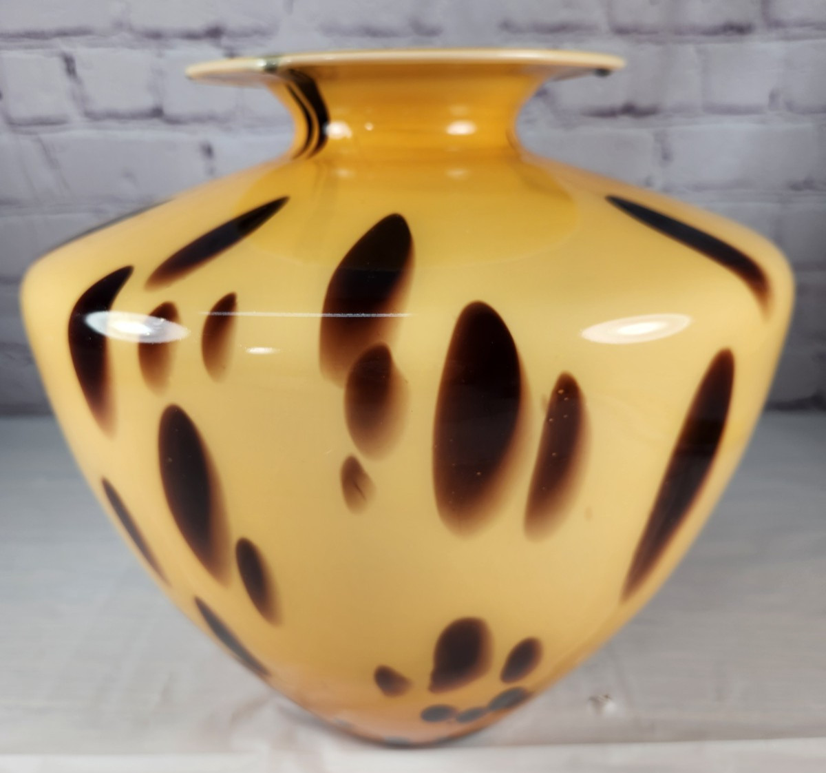MCM Murano Hand Blown Art Glass Vase Elegant Brown & Beige 9″ Tall-Vintage-