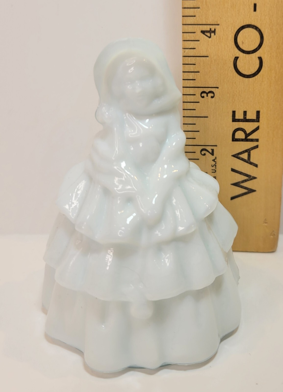 Boyd Vintage Crystal Art Glass Figurine Louise Doll Snow – White Glass 80’s