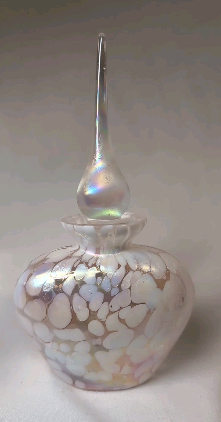 Silvestri Pink Blown Glass Iridescent Perfume Bottle with Stopper 5.5″ Vintage