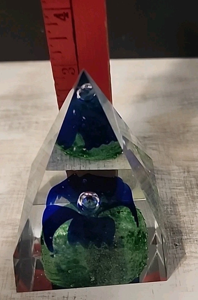 Vintage glass Pyramid sphere Paperweight Cobalt Blue Flower Controlled Bubble