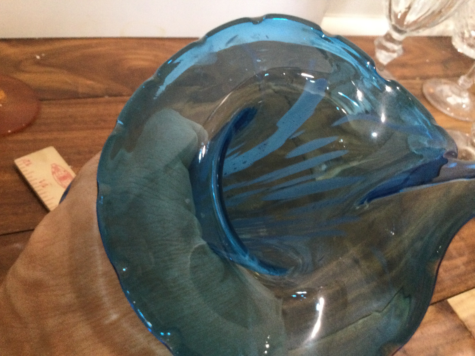 Jack in the Pulpit Vase Art Glass Blue WHITE VARIATION 8″ Tall Hand Blown