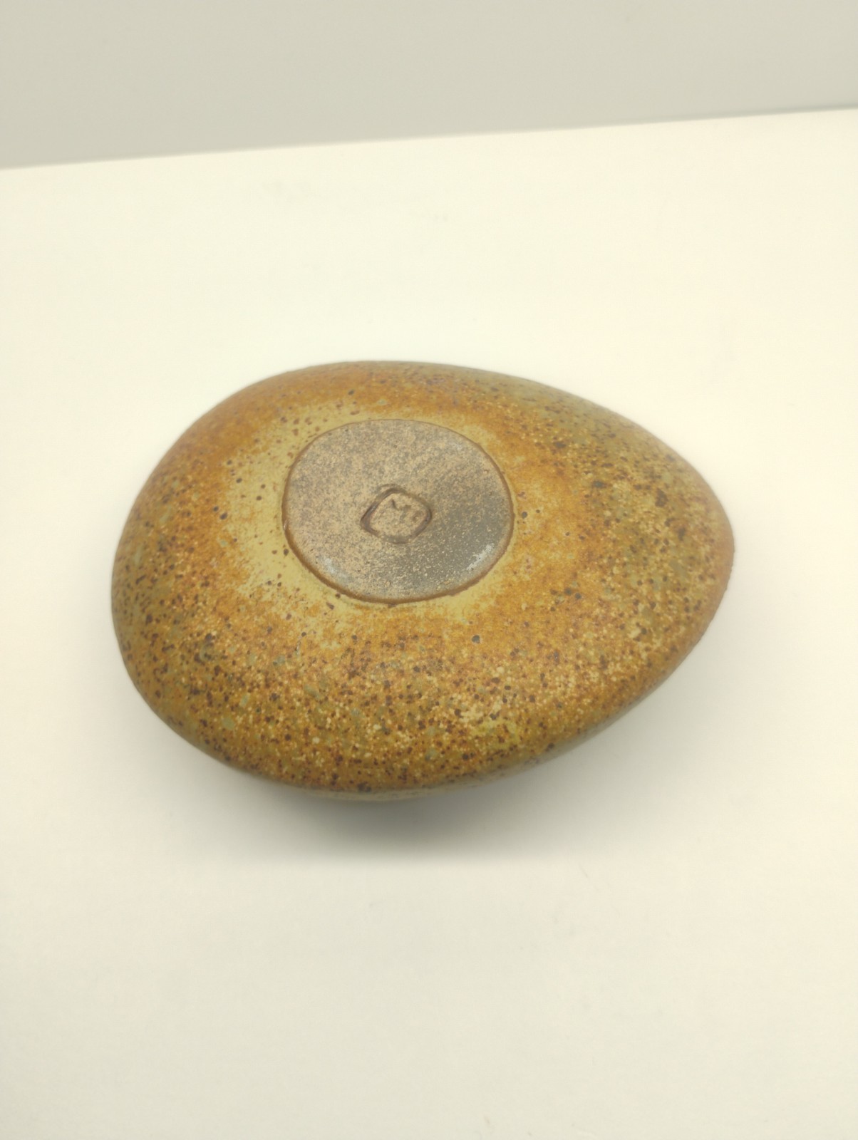 signed Tom McMillin Rock Vase Pottery MCM Ceramic VesselSpeckle Glaze California