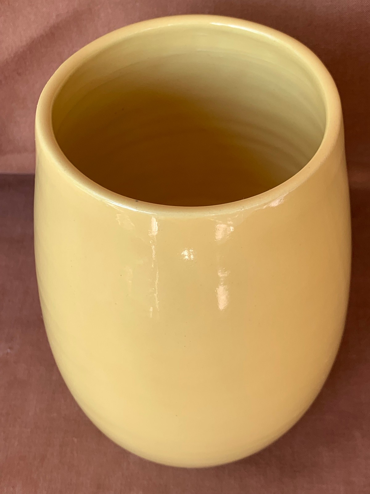 Vintage Bauer Fred Johnson Vase 6″ Sun Yellow Hi Fire Hand Thrown Ex Cond