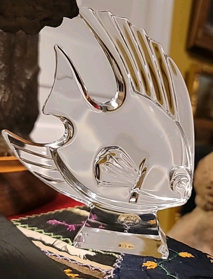 Paperweight Glass Cristal D’ Arques Fish Figurine Lead Crystal France 5 1/4″