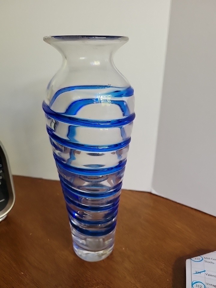 Art Glass Vase Hand Made Clear Glass With Sapphire Blue Spiral 10″ Tall