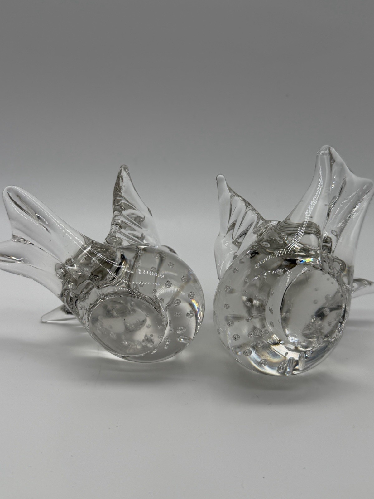 Pair Of 80’s Enesco Controlled Bubble/Bullicante Glass Doves Birds Figurines