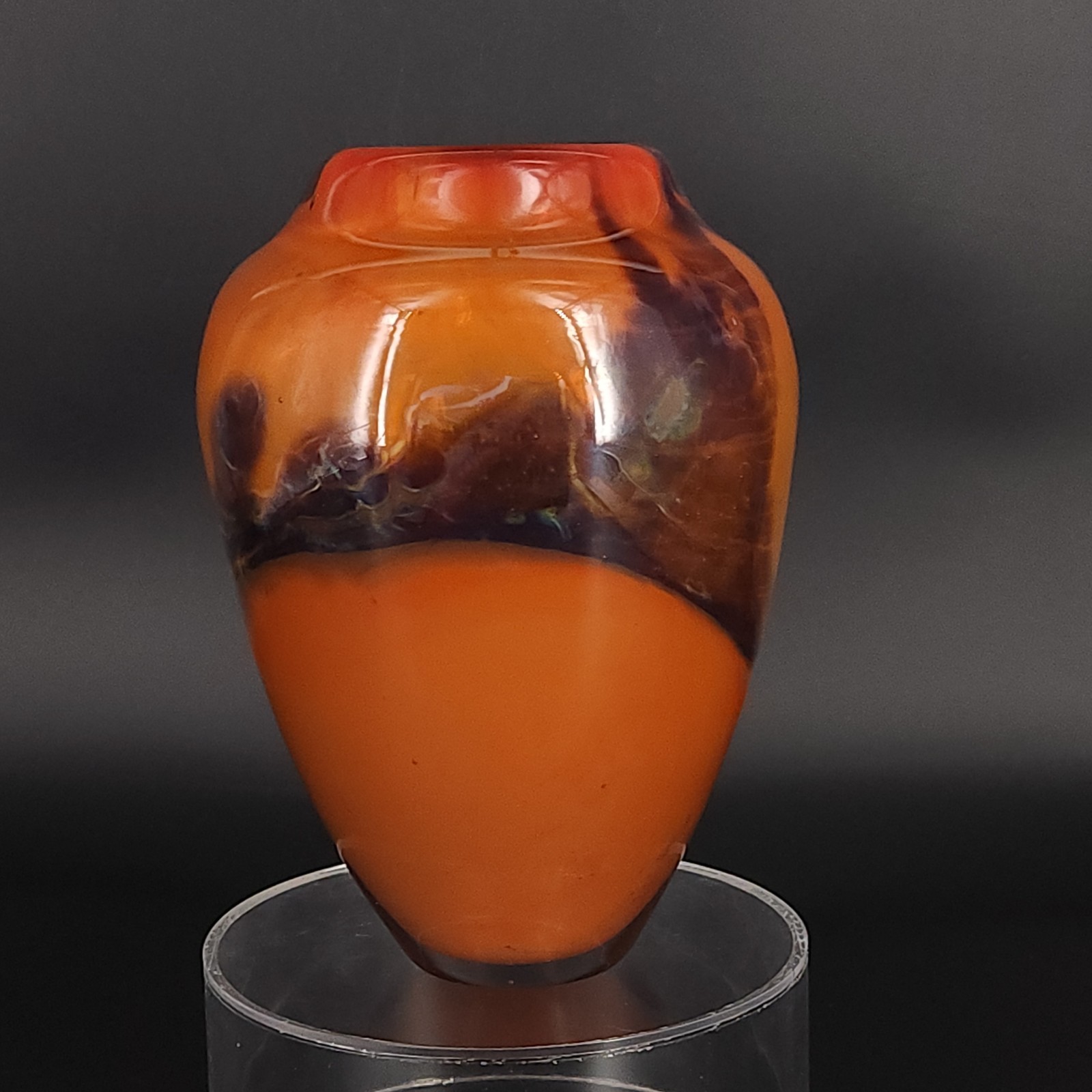 Vtg Signed “K.C.” Studio Art Glass Vase Orange W/ Red Swirls 6.5″ Tall 1981