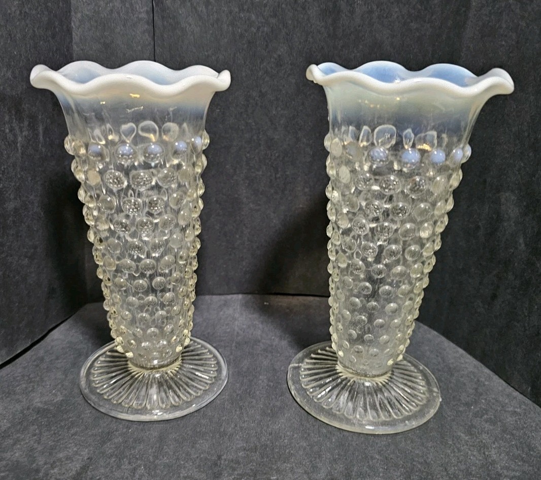 3 Moonstone Opalescent Hobnail 2-5.5″ Bud Vases 3 Divide Dish Anchor Hocking