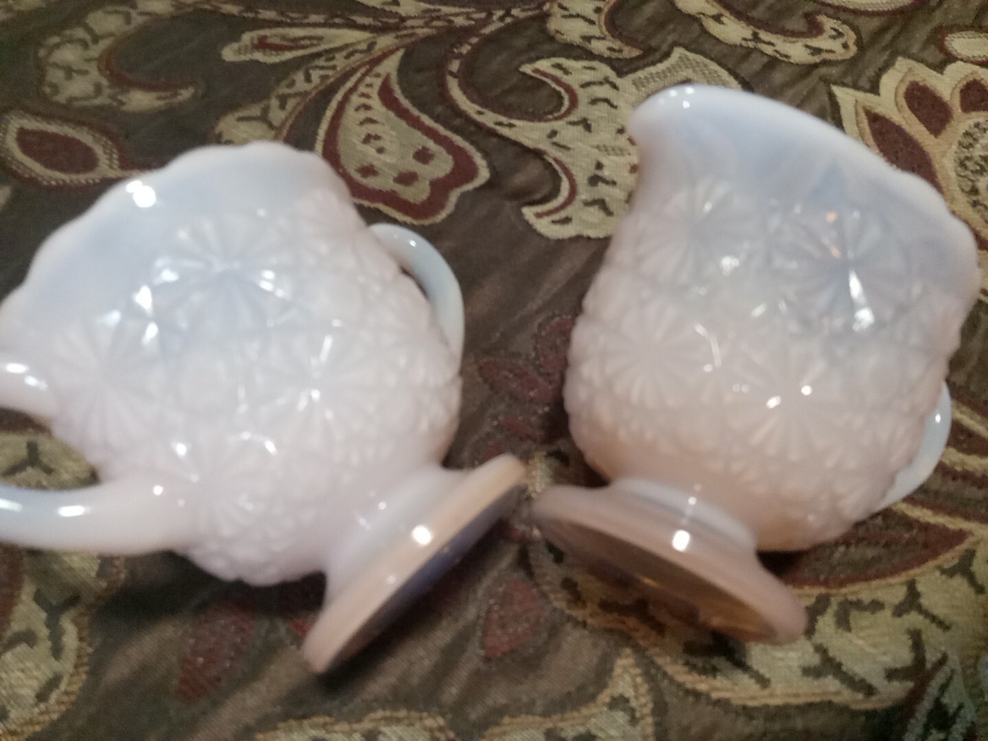 PINK Opalescent Daisy & Button/Cream & Sugar Degenhart Glass